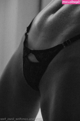 fine_lines_free [ fine-lines-free ] - Who likes tanning bed cum shows?
