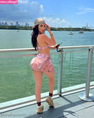 madayy24 - Smack it and call me a good girl