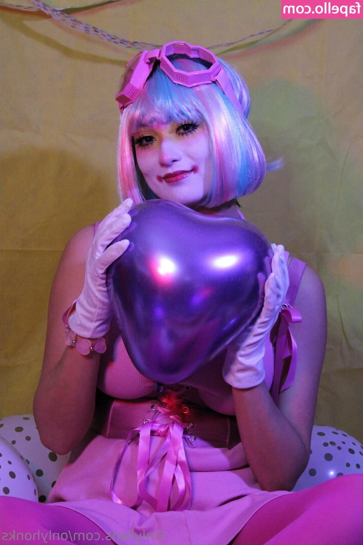 onlyhonks - anne_fire     FREE SUBSCRIPTION       Play with me      Angie       