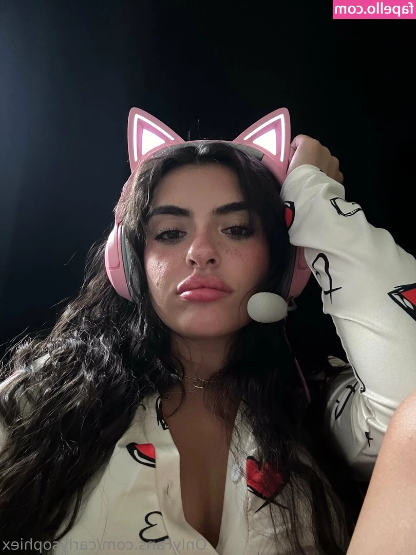carlysophiex - Finally activated, sorry took so long. Couldn’t post or anything