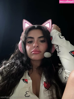 carlysophiex - Finally activated, sorry took so long. Couldn’t post or anything