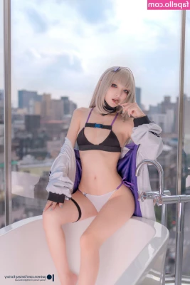 Fantasy Factory [ fantasy-factory ] - Baby you gotta go see a fellow Stripper s Page  God she s a Hottie 