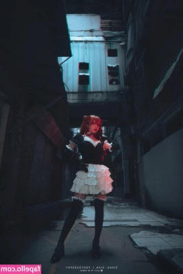 Fantasy Factory [ fantasy-factory ] - Does Pink look good on me    Or should I take it off     https