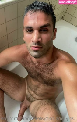 aleksandrrammfree - who wants a squeeze