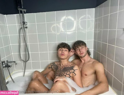 aleksandrrammfree - Do you like to see how I touch myself  would you like to touch me