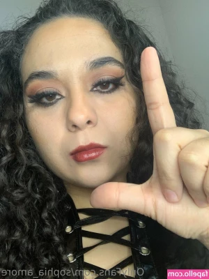 veronica_xo [ veronica-xo ] - Bom dia cheinha de tesão matinal  vem ver eu gozar pra vc bem gostoso