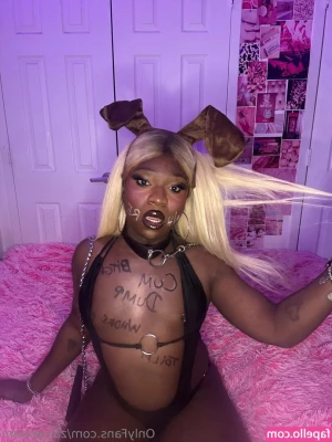 zayasroom - https onlyfans com saucerichh Subscribe to one of my beautiful friends