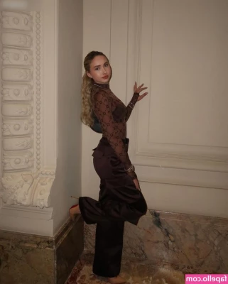 Shania Geiss [ shania-geiss ] - Hey everyone!   We were so excited to do a livestream tonight but