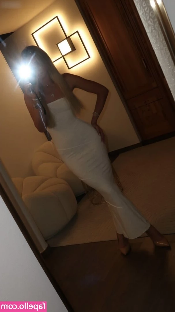 Shania Geiss [ shania-geiss ] - Hola chicos! Buenas noches ya está disponible en su chat el pack de