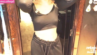 Shania Geiss [ shania-geiss ] - New toy  If you wanna see more of this toy let me know