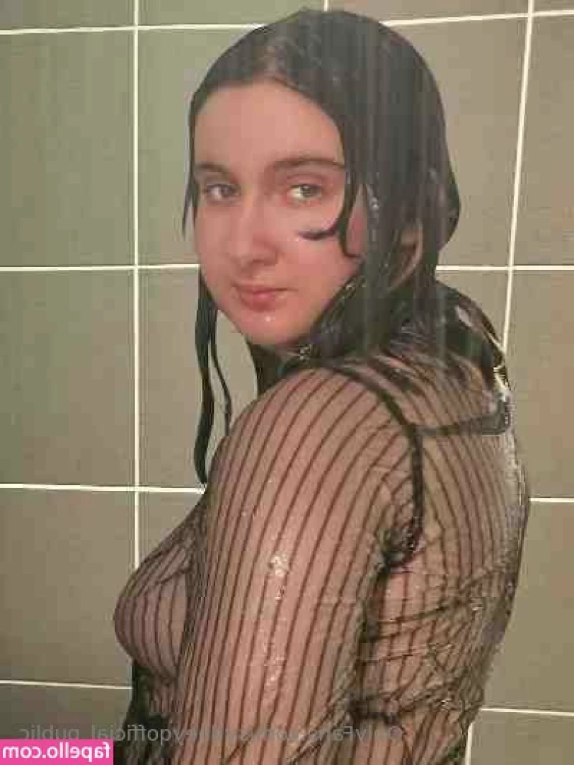 sydneyqofficial_public [ sydneyqofficial-public ] - Comenzando el año