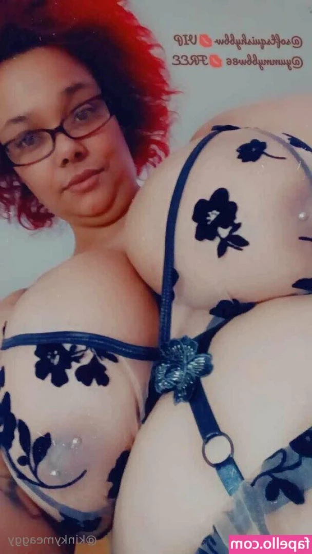 kinkymeaggy - Christmas cock