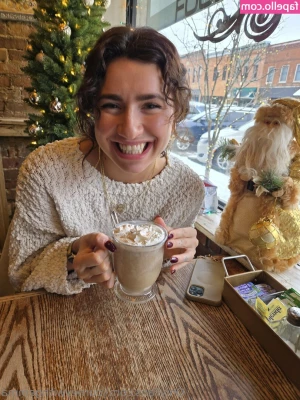 journeywithgemma - Let me sit pretty on your face