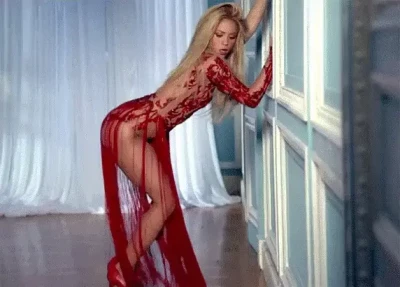 Shakira - how did you hear about my free page??🤗
