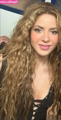 Shakira - Hello from Colorado👋