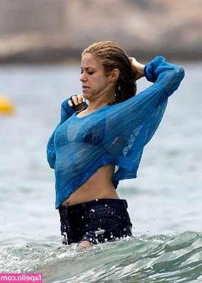 Shakira - Take me   by Marco