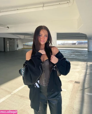 Sydney Ramolla [ sydney-ramolla ] - My face after I cum