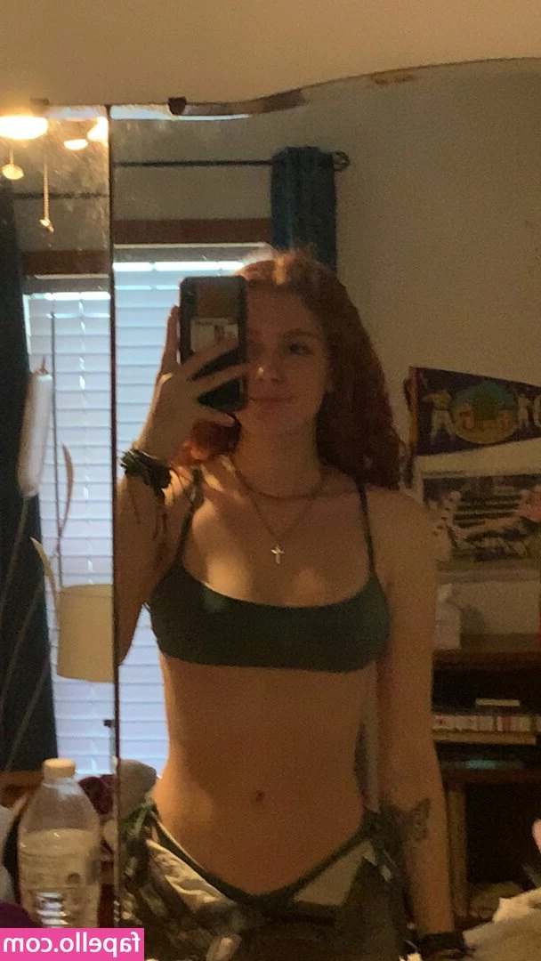 Kxxlyn - Now i have bigger 🍑😁