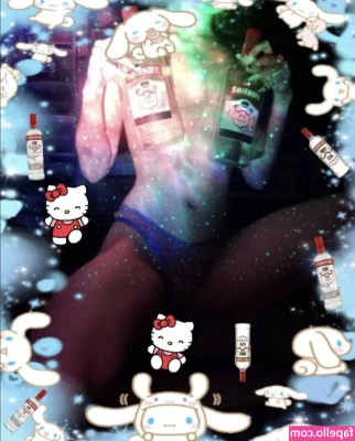 Tap3w0rm_tummy [ tap3w0rm-tummy ] - HAPPPY HUMP DAYYY 🍑   Who wants to hump this pretty ass? 😘💦