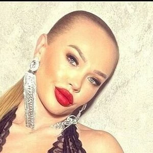 officialjessiemoore