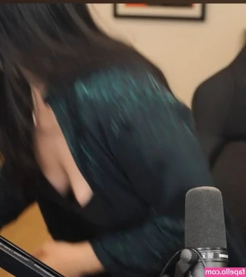 CarolineKwan - This, my dear viewers... is one of my MOST INFAMOUS videos of all