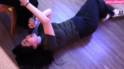 CarolineKwan - Feeling myself can't be illegal.