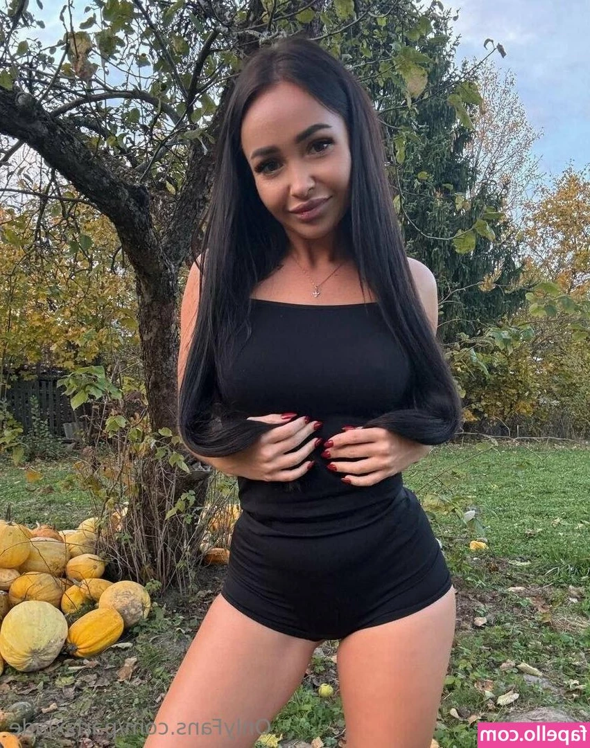 parisxjade - Vote for mee for free or paid votes get deals. If we reach top 3,