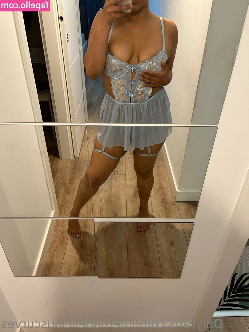 deliciussscurly - Remember if you have REBILL on you get a gift  Just message me