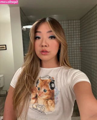 Simona Shao [ simona-shao ] - Ask me about Video Dick Rates! ❤️