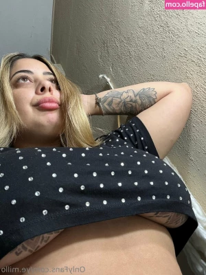 yemillo - I've got a surprise waiting for you, Dm me! 🫦
