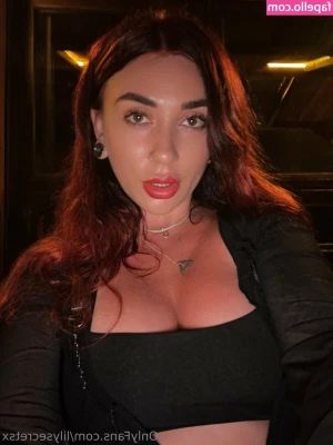 lilysecretsx - I ll start to upload some content for free and the most hot and spicy