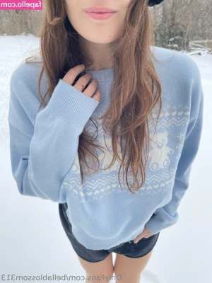 bellablossom313 - I am not wearing any panties