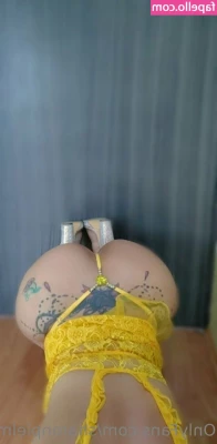 Sharon Piel Morena [ sharon-piel-morena ] - suck on my titties please