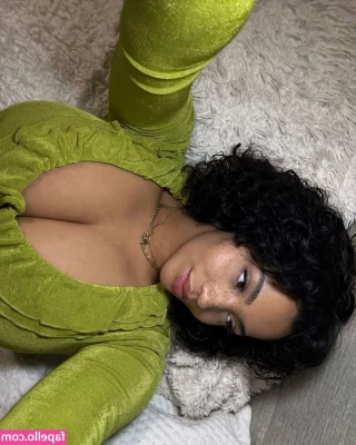 Honey.isabel [ honey-isabel ] - Kiss the cook also happy new year