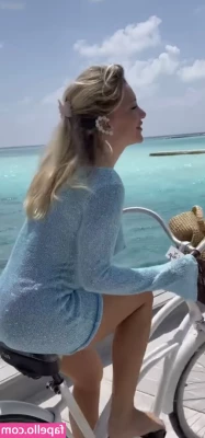 Evelyn Burdecki [ evelyn-burdecki ] - Check my sexy xxx videos join my vip  micaelav
