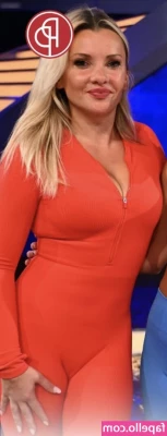 Evelyn Burdecki [ evelyn-burdecki ] - This is a very, very daring and hot video😈🥵  Ask in the DM how
