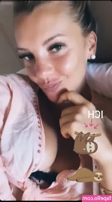 Evelyn Burdecki [ evelyn-burdecki ] - How would you describe my boobs in one word
