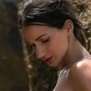 Lily Supattra