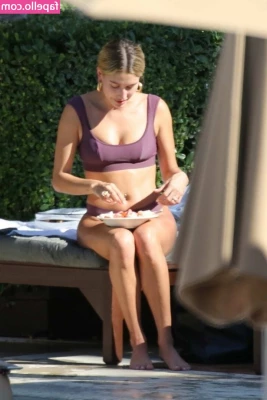Hailey Bieber [ hailey-bieber ] - I want MORE OF YOU AND I KNOW YOU WANT MORE OF ME