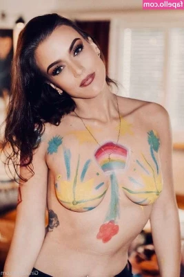 Gina Carla [ gina-carla ] - Bite me 😈🍏