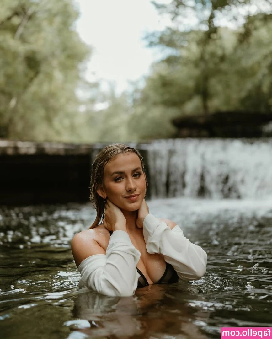 Kyleigh Harner [ kyleigh-harner ] - Would you like some breakfast with your coffee 🥰