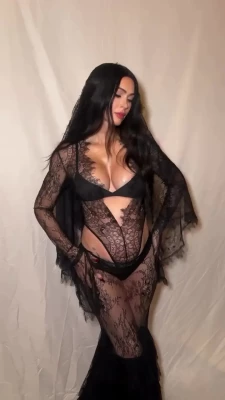 Megan Fox [ megan-fox ] - Here s what I slept in last night