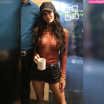 Megan Fox [ megan-fox ] - Stroke for my ass  Description: This video is all about ass. I make