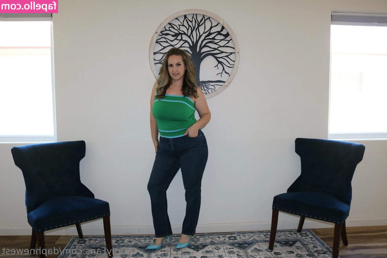 daphnewest - New Exciting Content Coming Soon. We Having A Shoot Tomorrow. Its