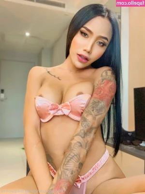janny.thitipanfree [ janny-thitipanfree ] - Mommy has a juicy pussy just for you