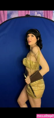 belleeclairsupersecret - I want to cum so many times all over your face until your hair is