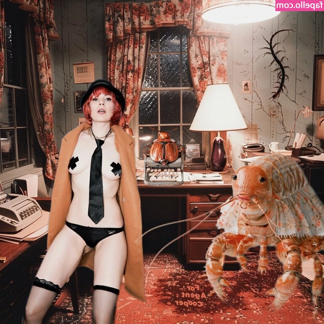belleeclairsupersecret - Titty Tuesday   woukd be better spent bouncing on a real one like this