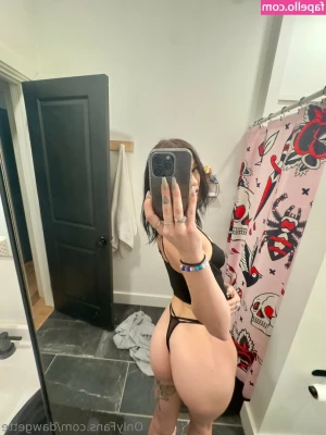 dawgette - I m taking charge today  on your knees sir
