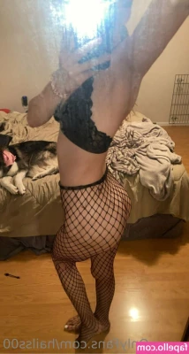 hailss00 - Tipped Messages Get Special Attention From Me