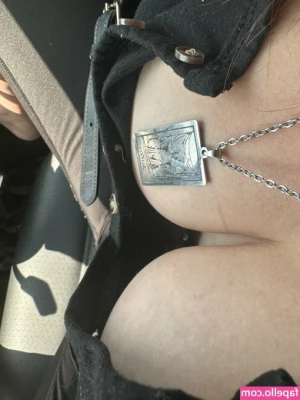 Barefootmamamn [ barefootmamamn-2 ] - Like this post if you re ready to get nasty with me tonight